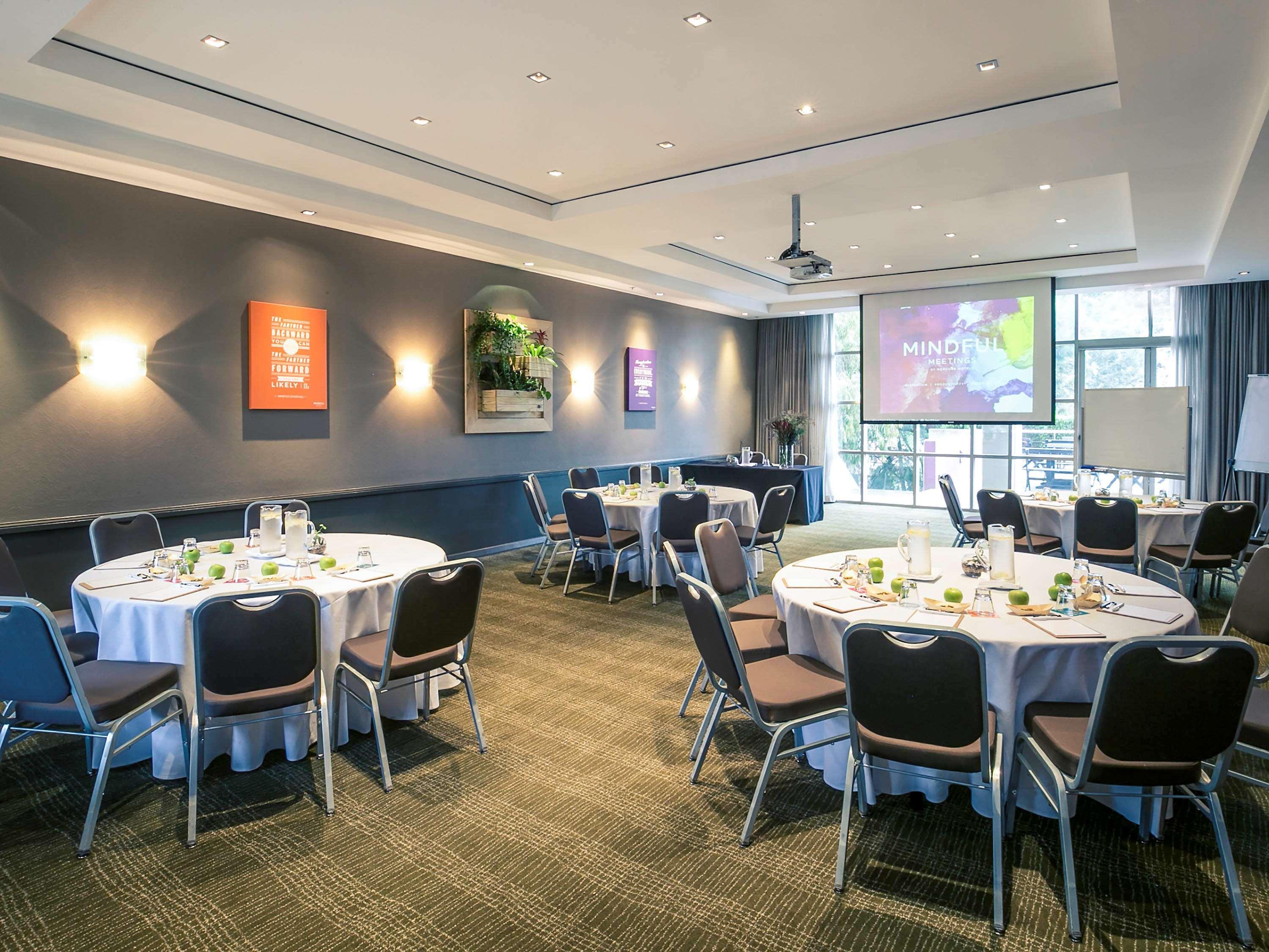 Mercure Sydney Parramatta Rosehill Buitenkant foto