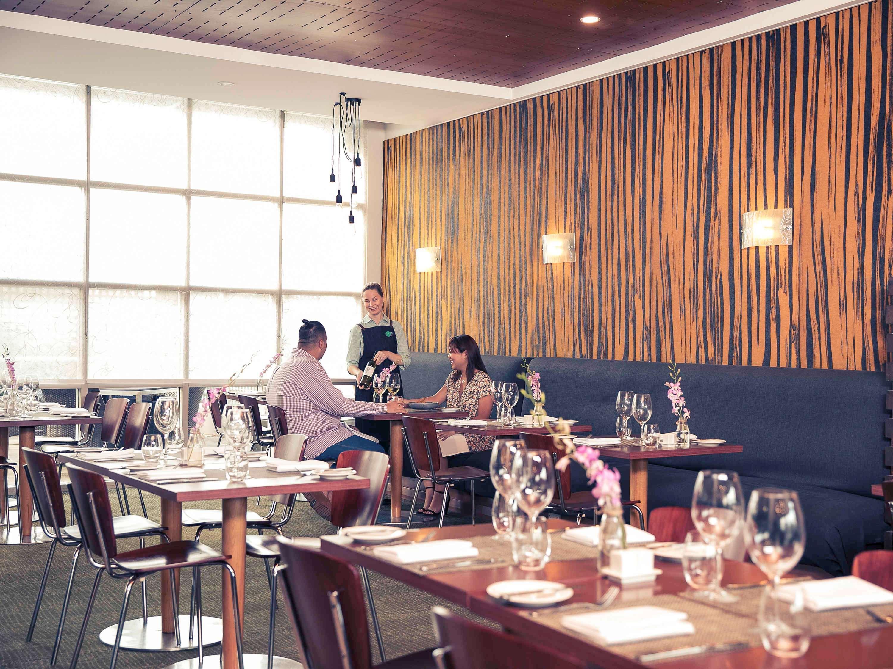 Mercure Sydney Parramatta Rosehill Buitenkant foto