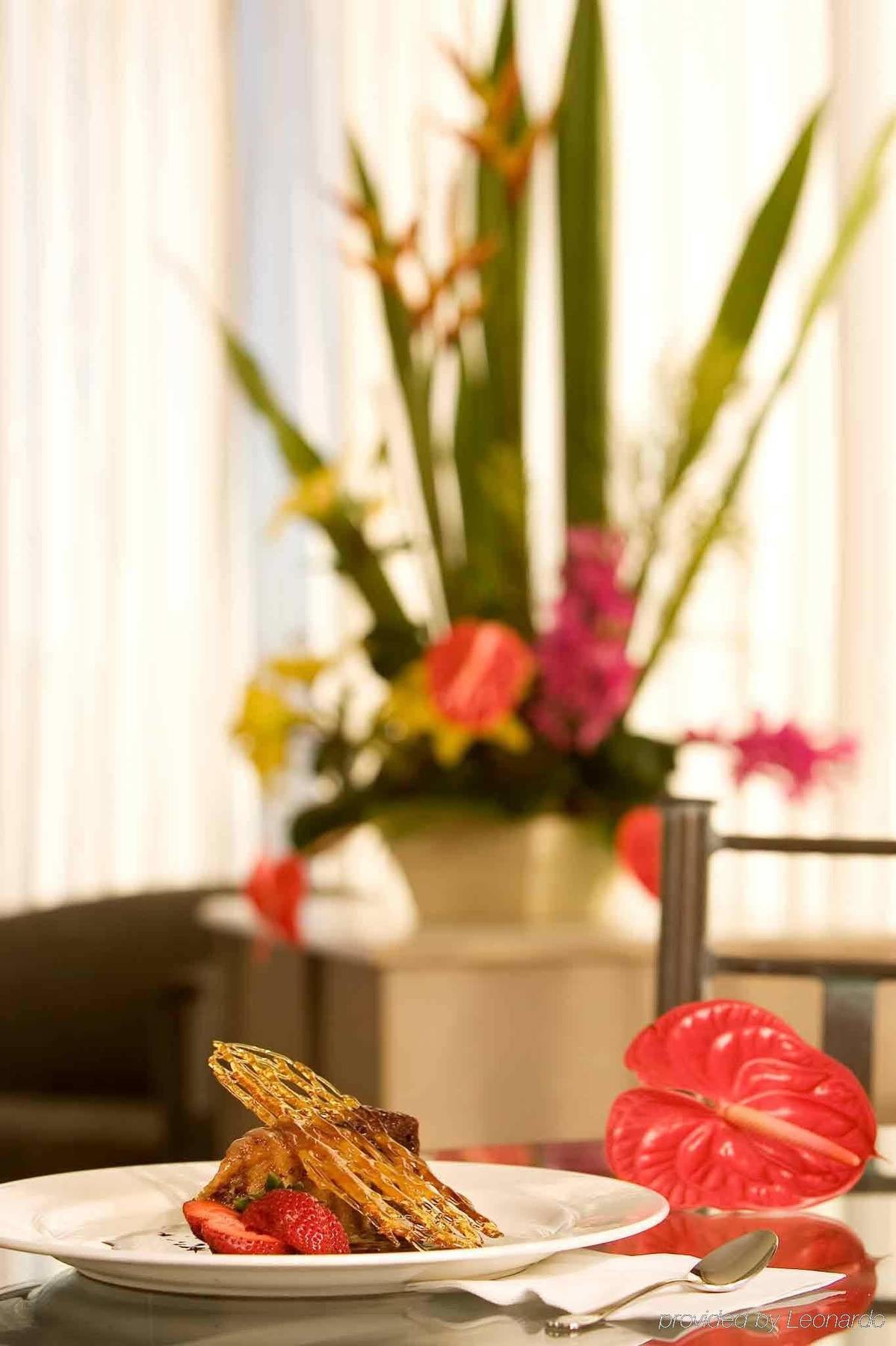 Mercure Sydney Parramatta Rosehill Buitenkant foto